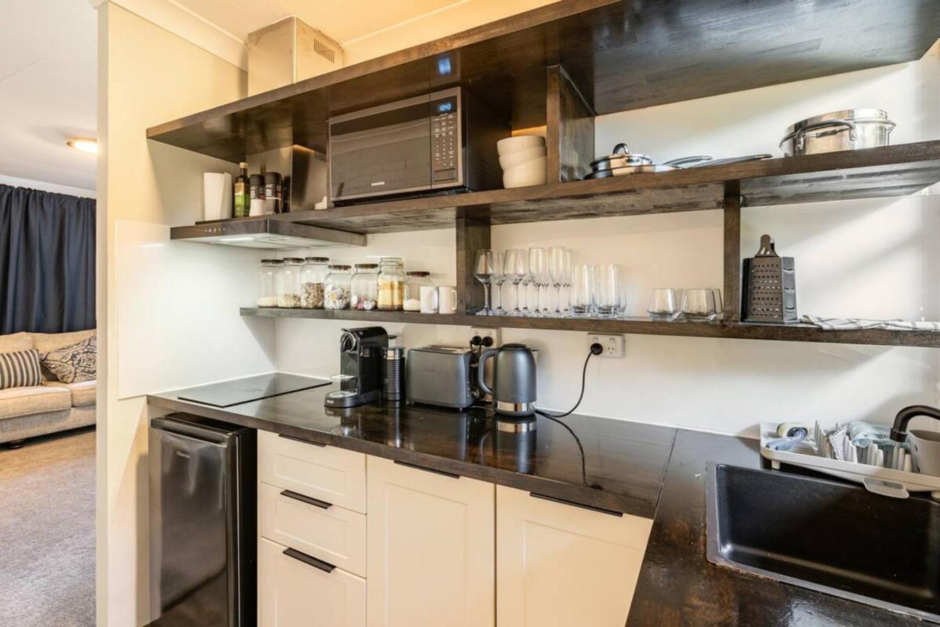 הרווי ביי 549 Apartments מראה חיצוני תמונה